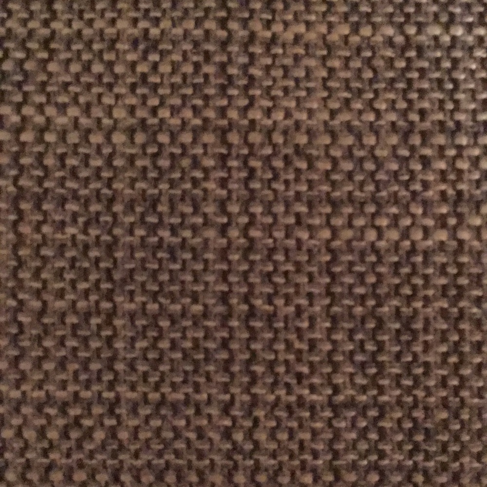 Meet your Posher, Chloe